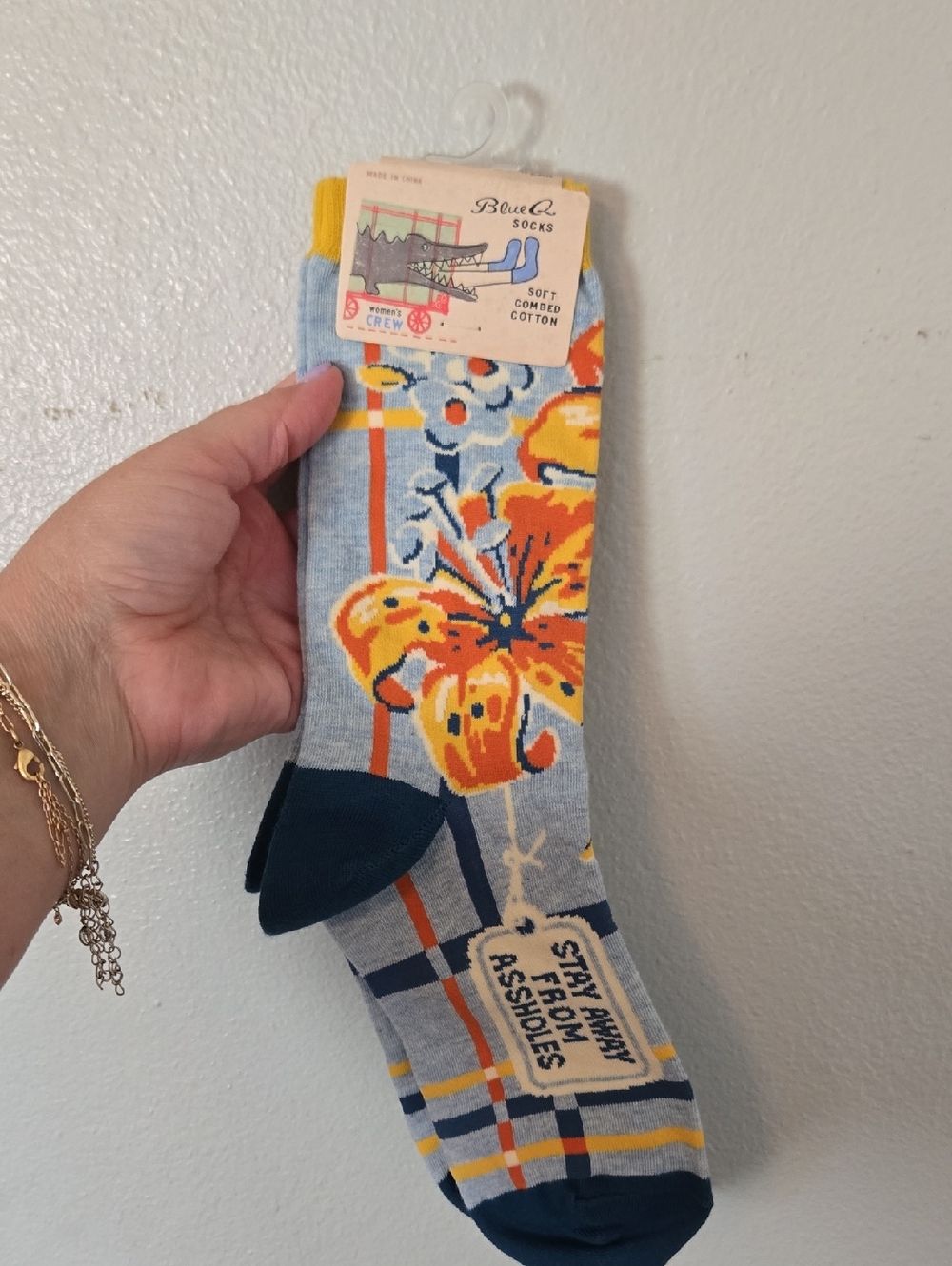 Blue Q | NWT Fun Novelty Crew Socks Shoe Size 5-10